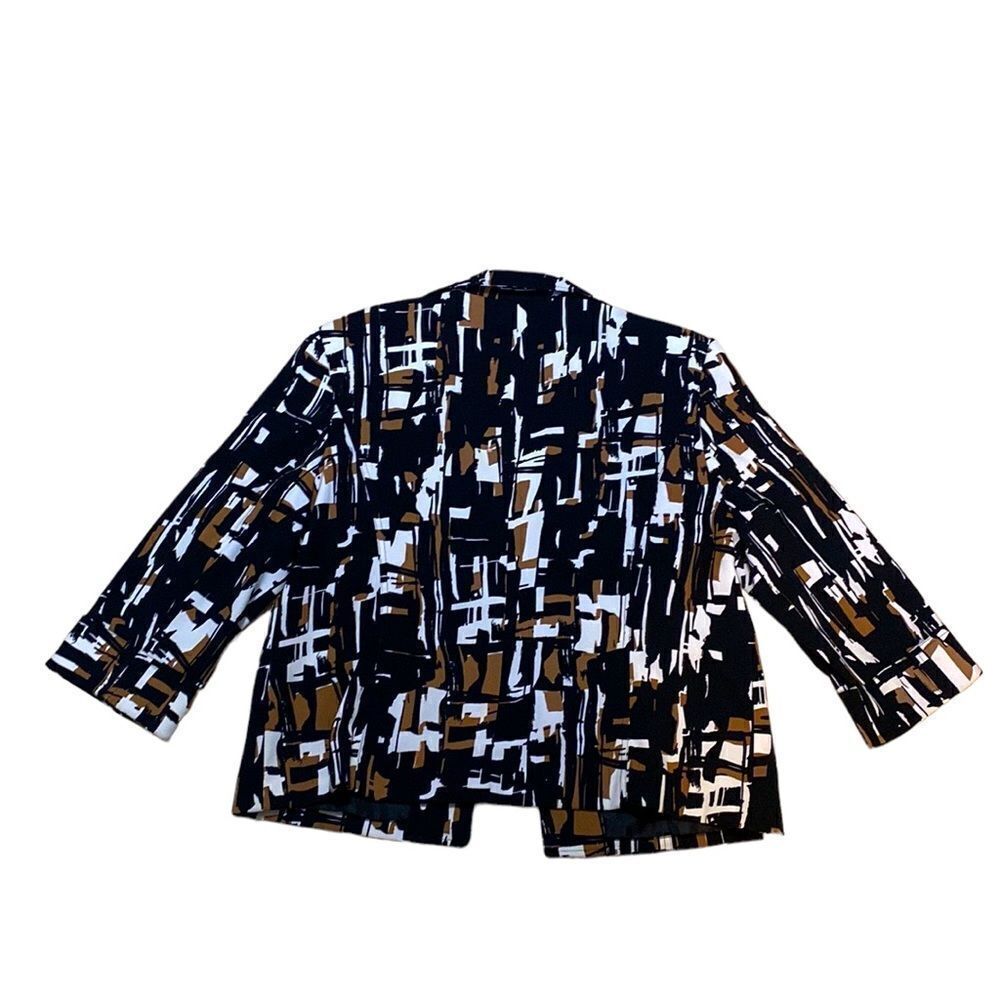 Harve Benard Women’s blazer. Size XL